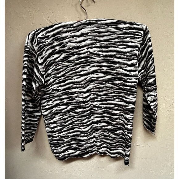 SILX by August Silk Womens Zebra Print Cardigan Sweater Small Black 3/4 Sleeve - Picture 2 of 8